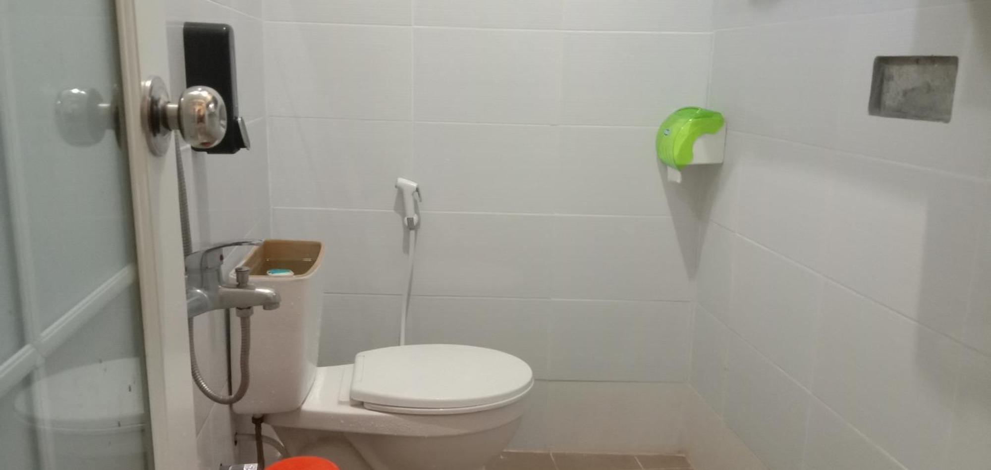 Radiya Guesthouse سيمبالون لوانج الغرفة الصورة